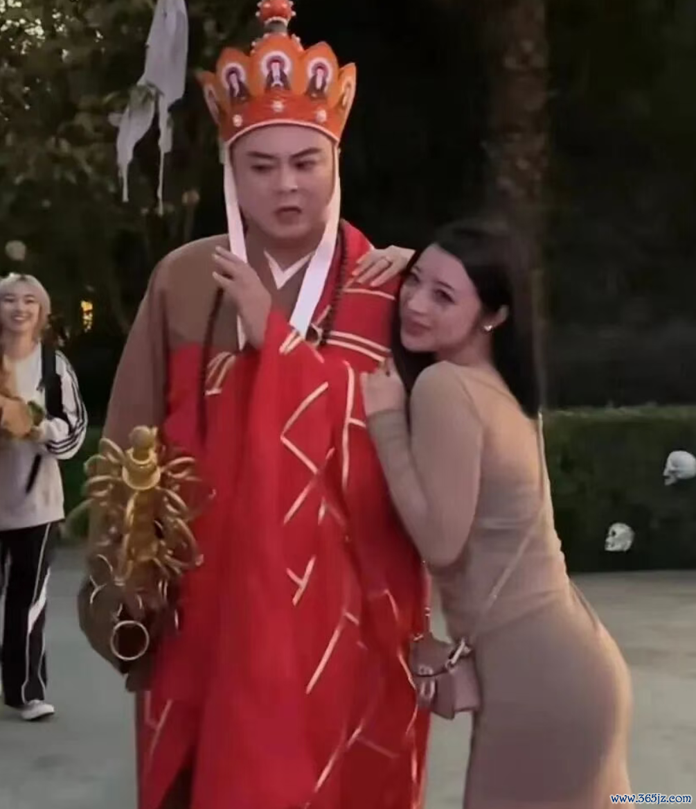 a3f048911cfe36c072bd96fe1f36f2a4.png